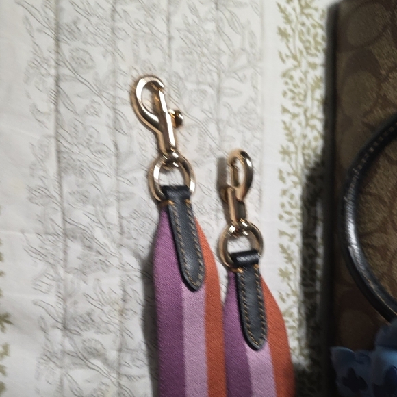 Coach Brown and Black Women's Handbag - Picture 5 of 7